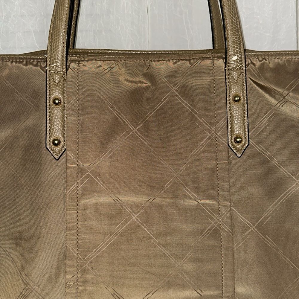 FREE w/bundle Vera Bradley Light Brown Tan Nylon Tote Faux Leather Combo - Picture 11 of 16